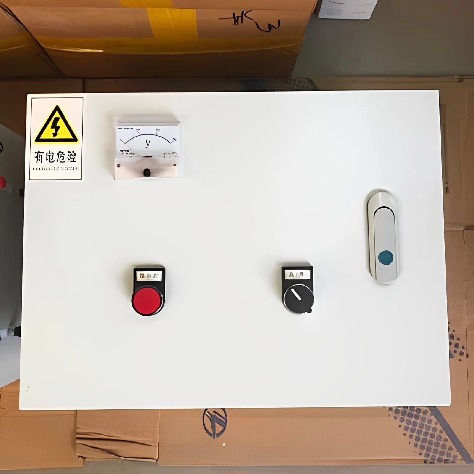 Каково воздействие электрического оглушения свиней?